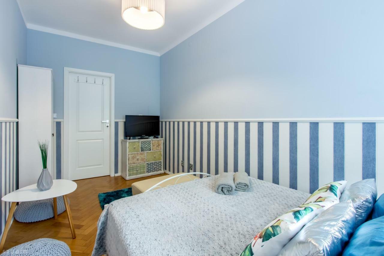 Clicktheflat Apartment Chmielna 7 Warsaw Exterior photo